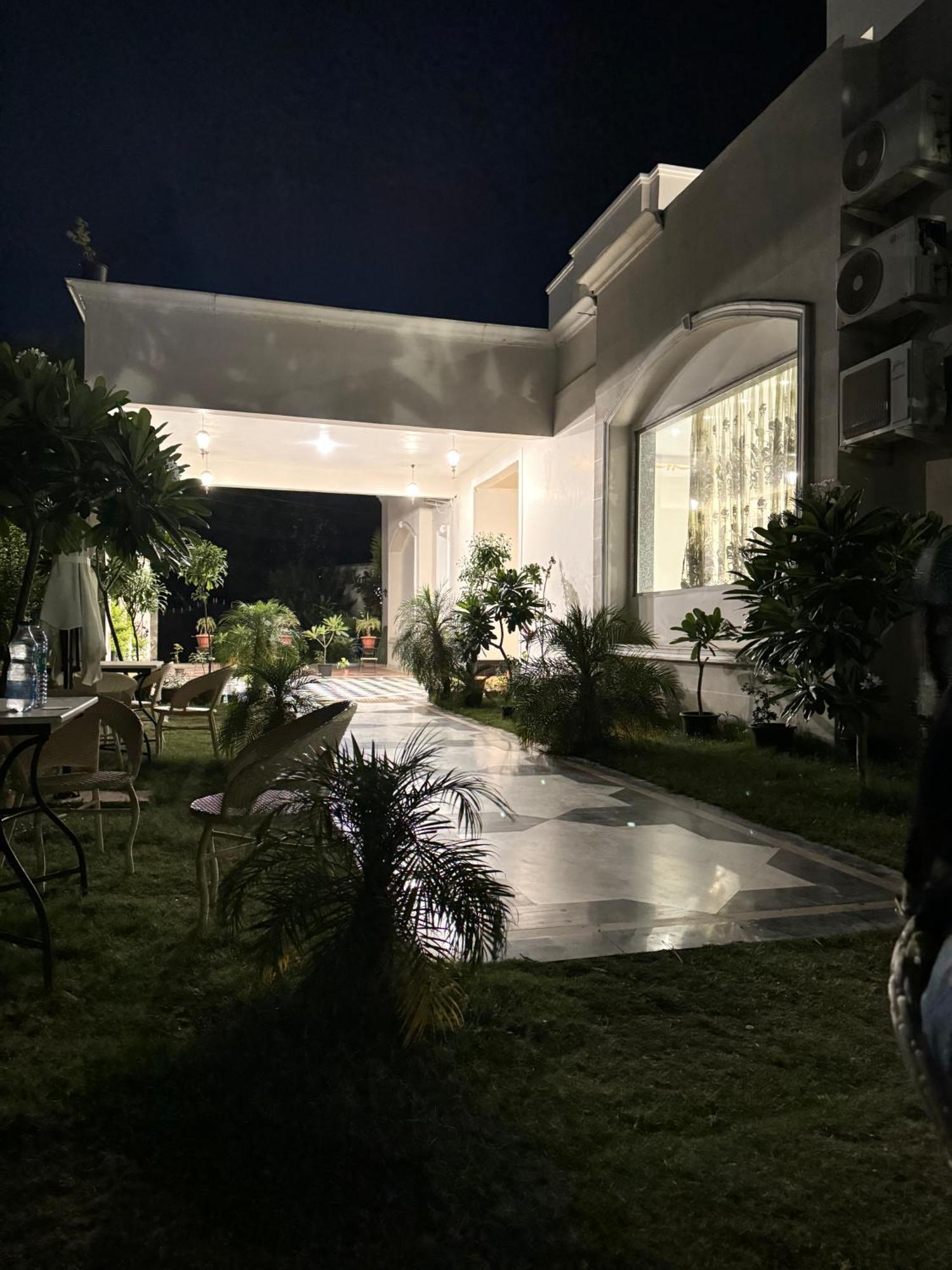 Surya Uday Villa Udaipur Exteriör bild