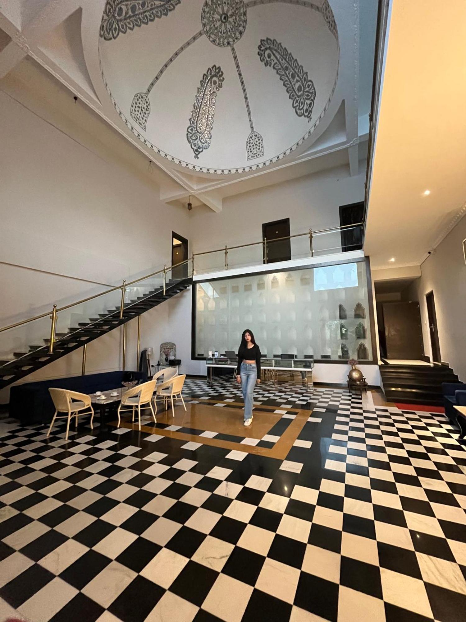 Surya Uday Villa Udaipur Exteriör bild