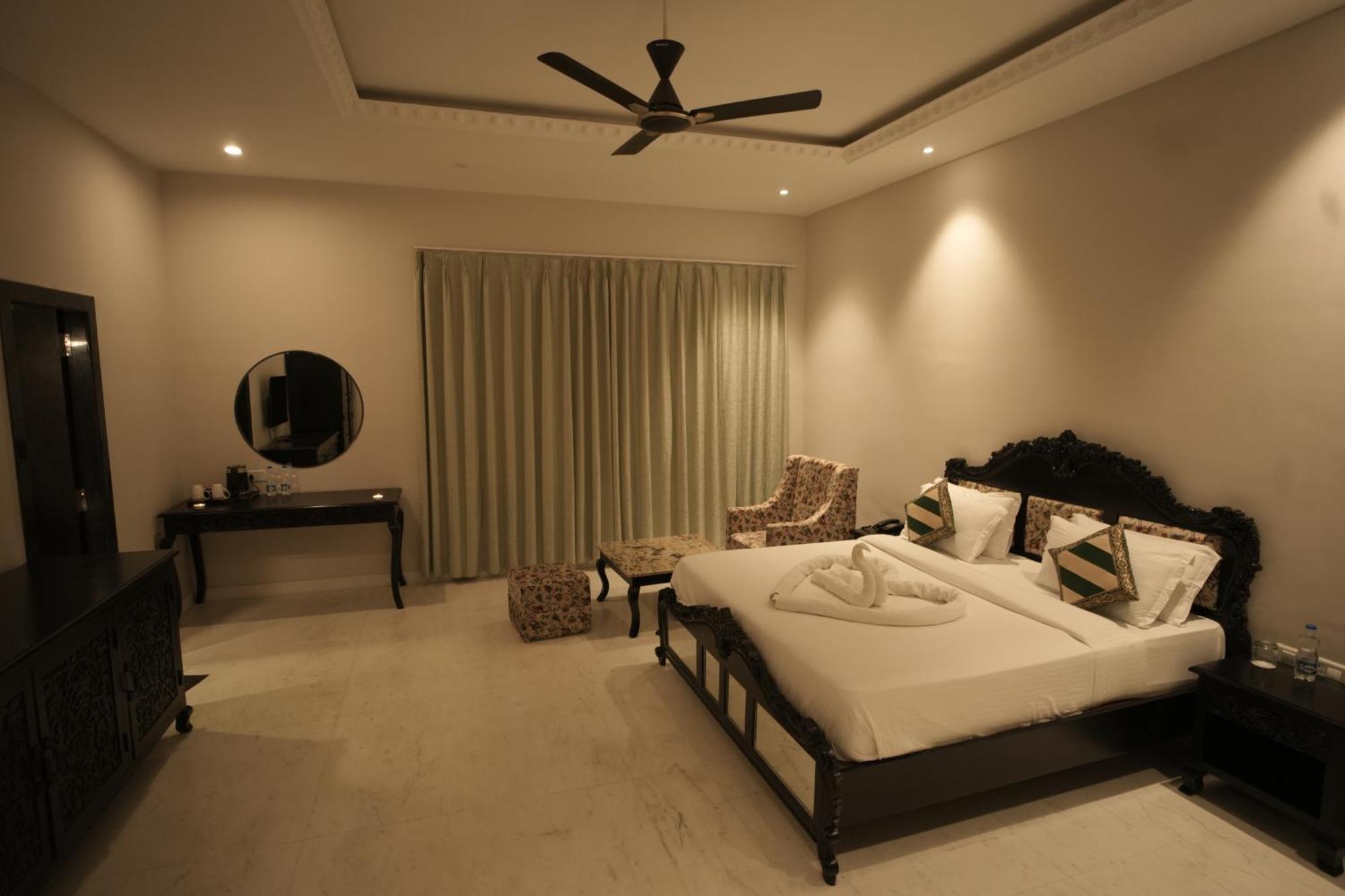 Surya Uday Villa Udaipur Exteriör bild
