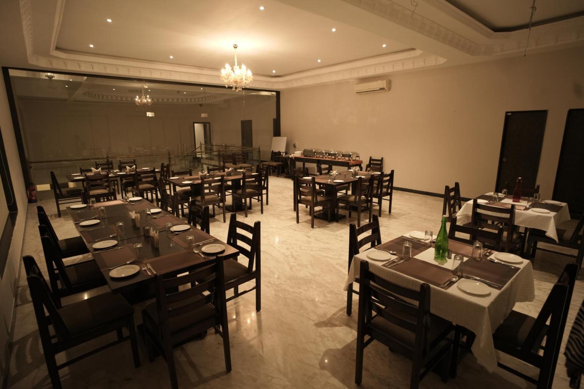 Surya Uday Villa Udaipur Exteriör bild